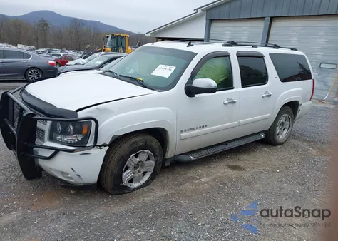 2007 Chevrolet Suburban 1500 Lt из США, поврежденный, VIN 3GNFK163X7G275609